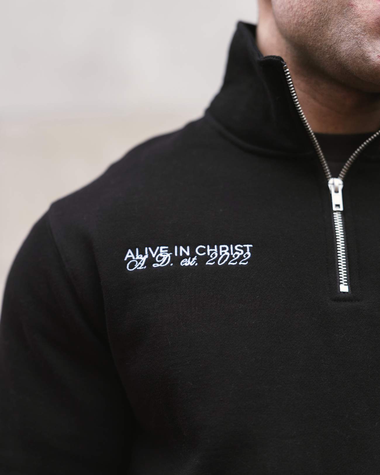 Alive In Christ Quarter Zip - Black