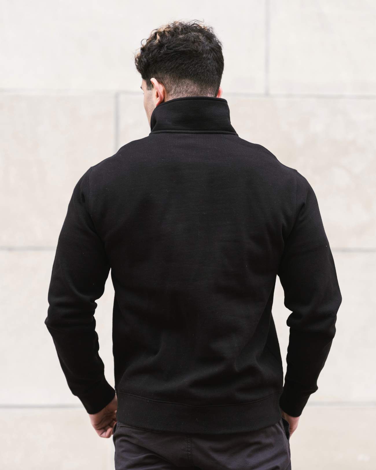 Alive In Christ Quarter Zip - Black
