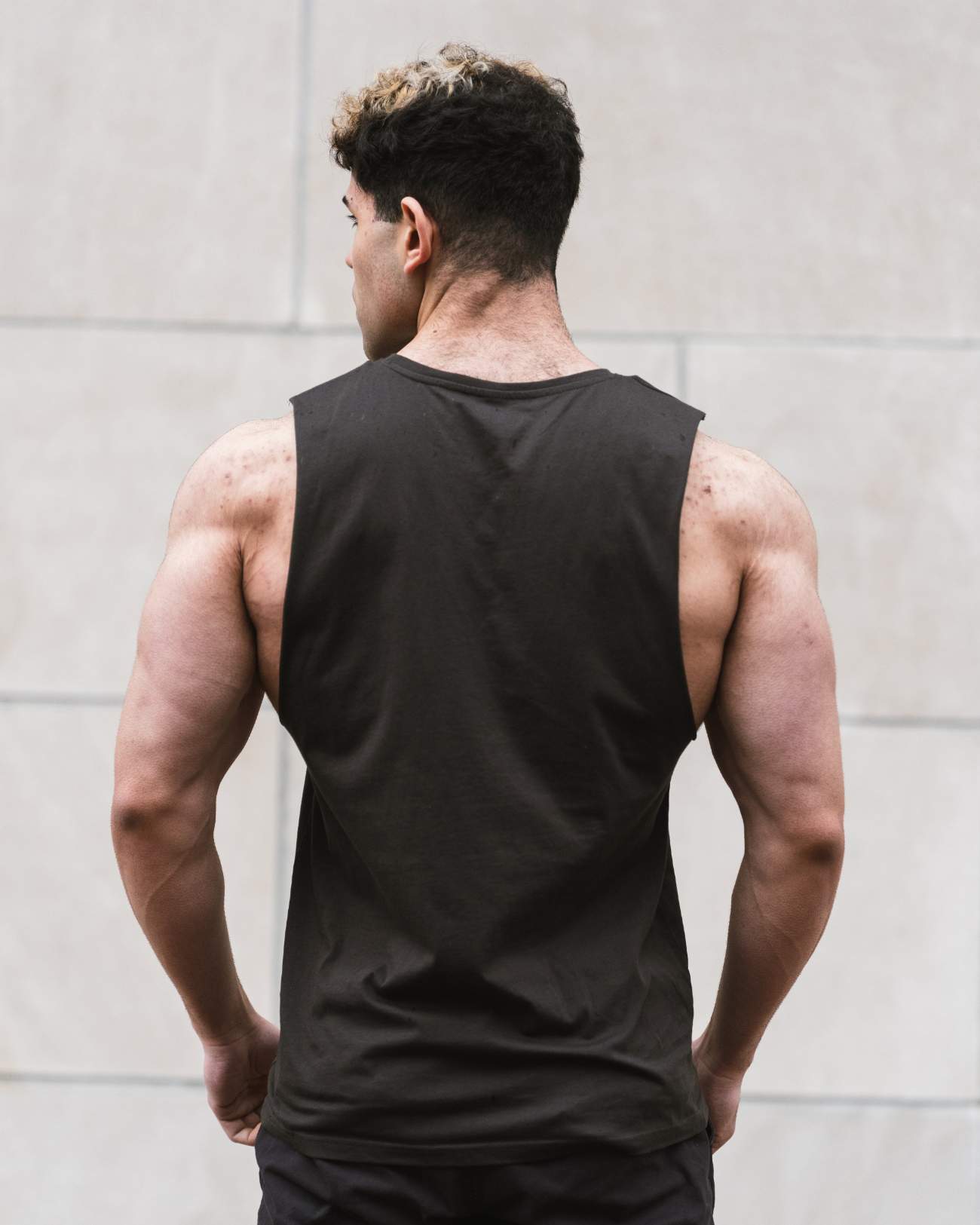 Risen Hero Performance Tank - Coal